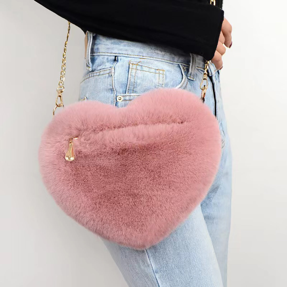 Heart Shaped Fluffy Shoulder Bag, Fashion Chain Crossbody Bag, Cute Zipper Purse For Valentine's Day