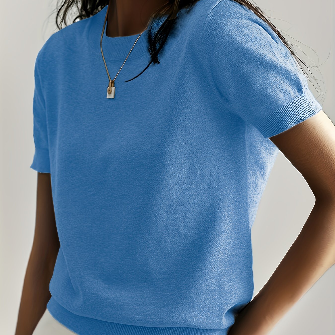 Womens Valentines Day Charm - Lightweight Crew Neck Sweater with Short Sleeves - Perfect for Spring & Summer Romance - Versatile Casual Wear