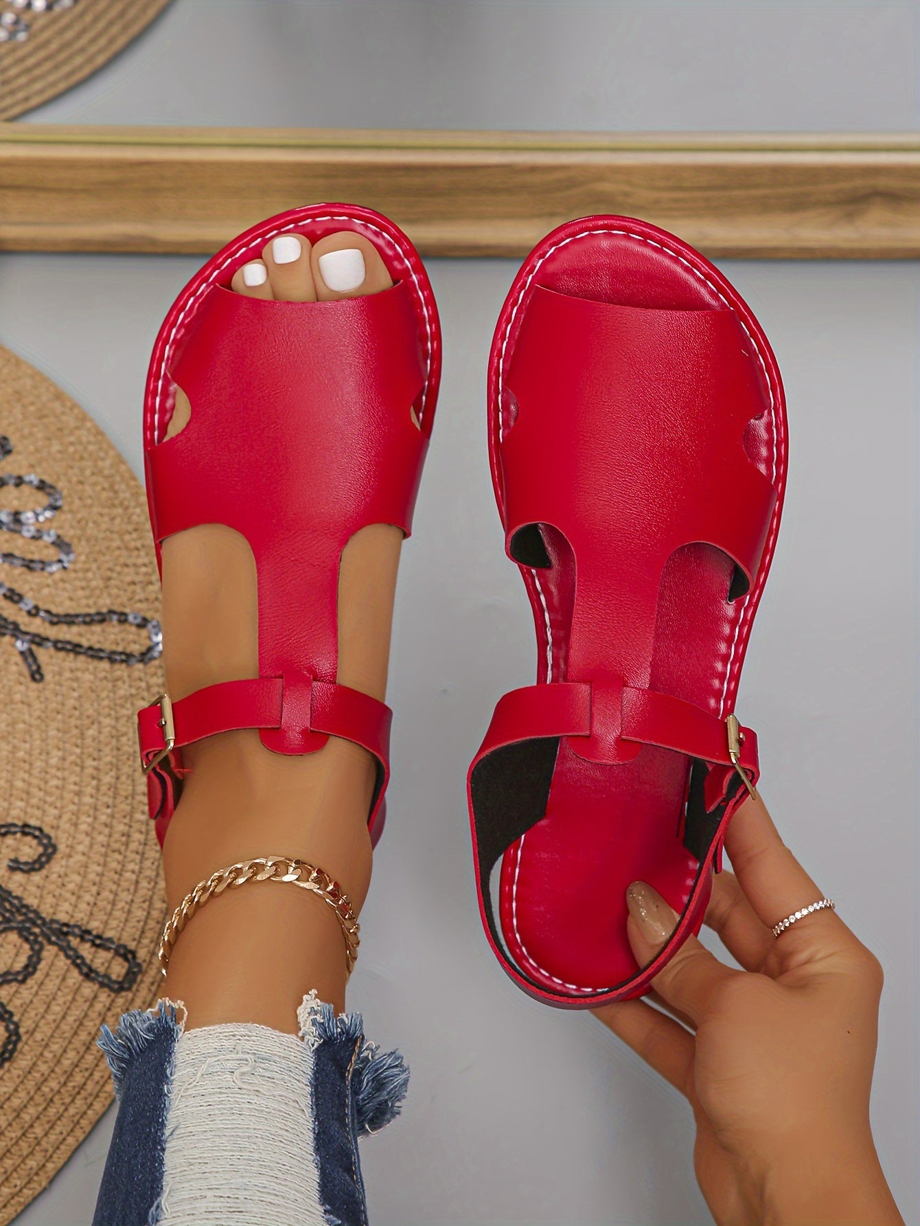 Womens Summer Flat Sandals - Buckle Ankle Strap, Lightweight, Comfortable, Open Toe, Faux Leather Upper, Rubber Sole, Versatile Vacation Footwear for Beach, Pool, and Outdoor Activities