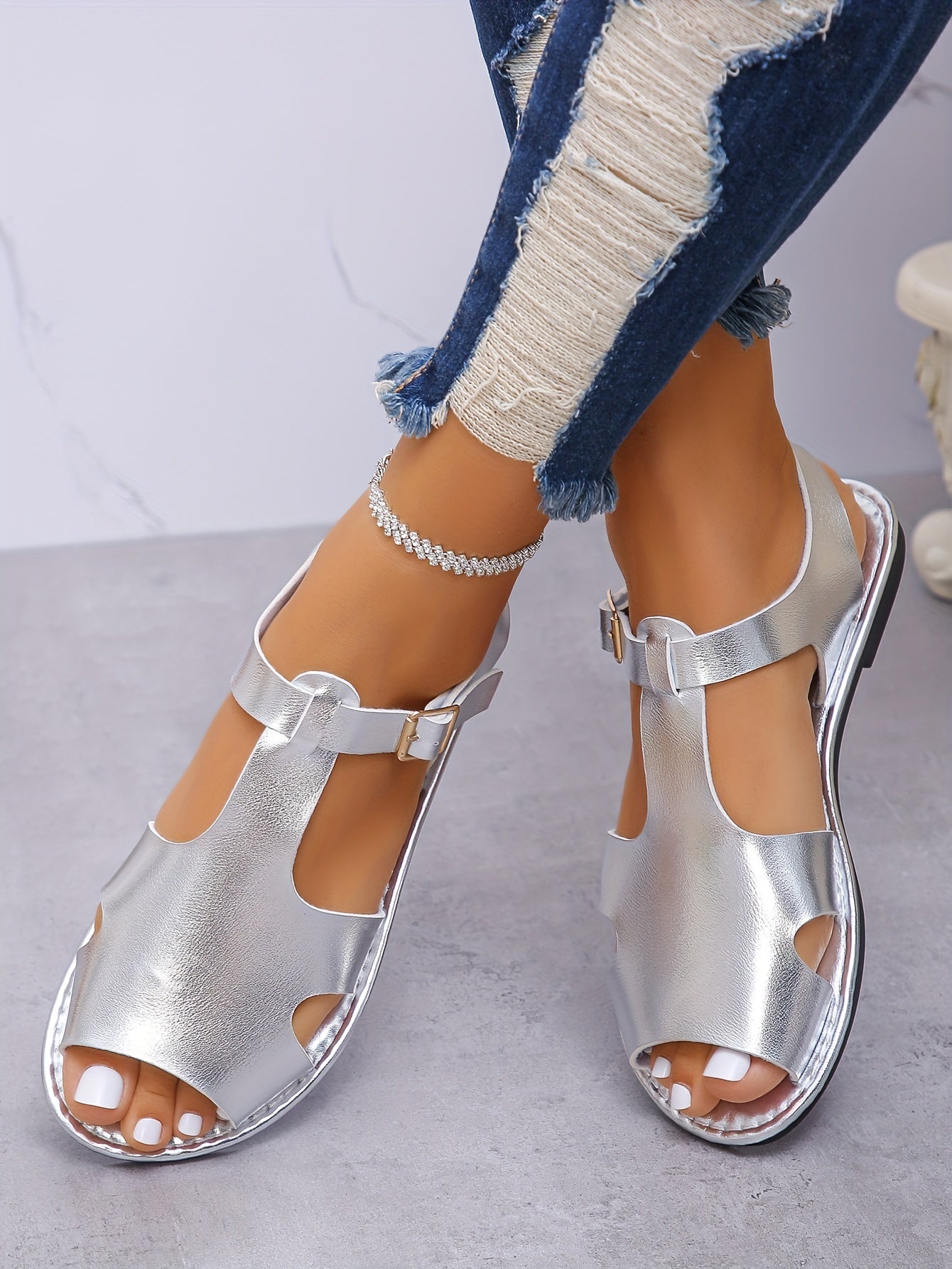 Womens Summer Flat Sandals - Buckle Ankle Strap, Lightweight, Comfortable, Open Toe, Faux Leather Upper, Rubber Sole, Versatile Vacation Footwear for Beach, Pool, and Outdoor Activities