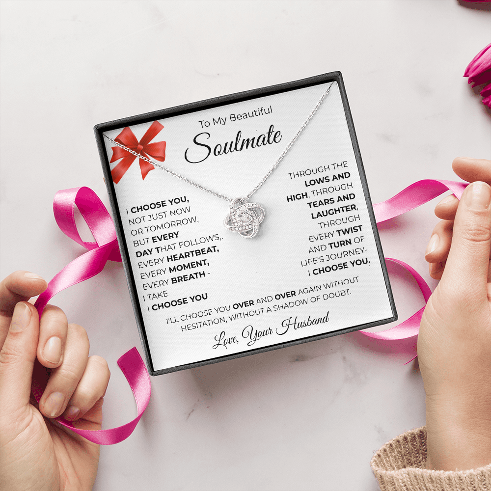 To My Beautiful Soulmate Love Knot Necklace - Romantic Gift for Her with Message Card
