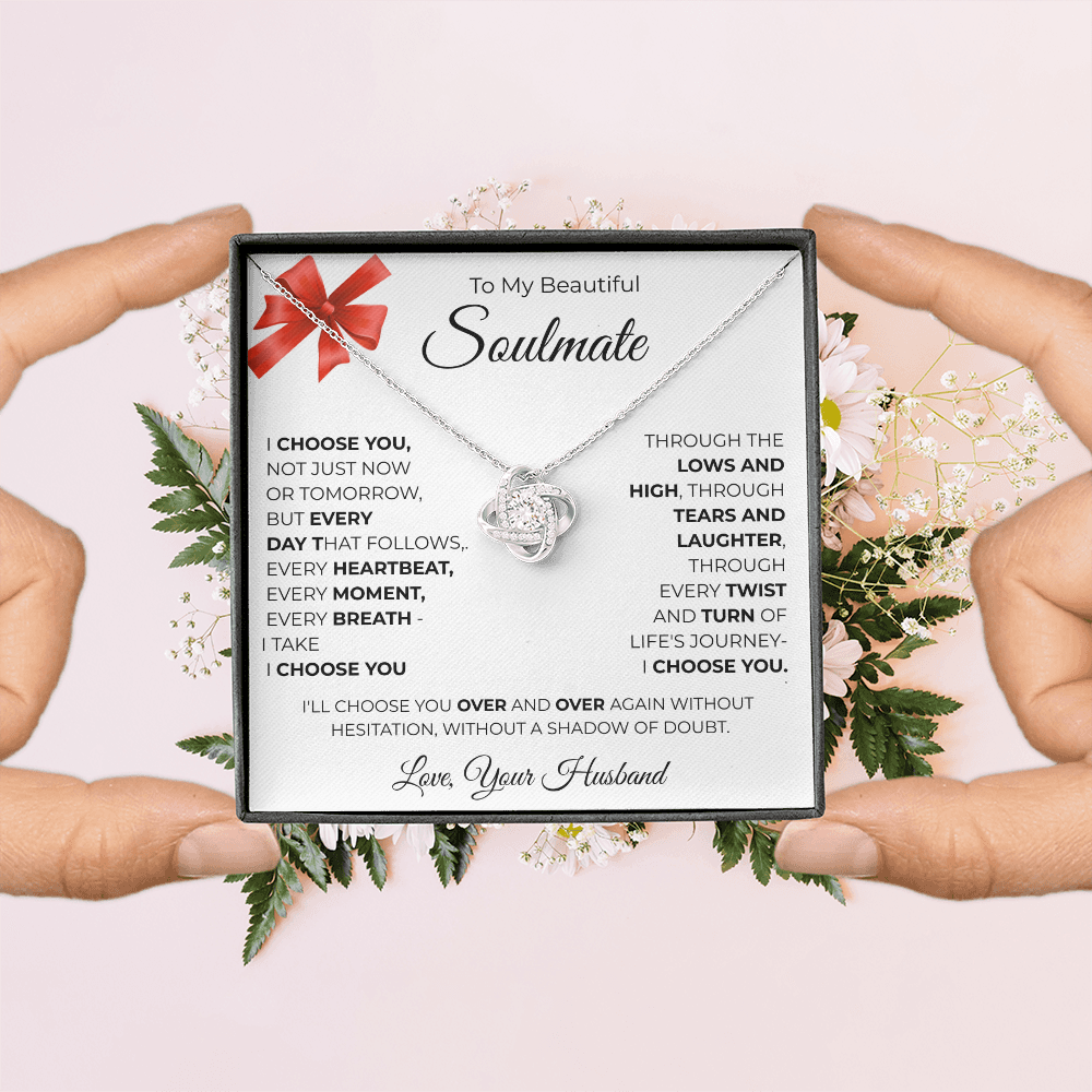 To My Beautiful Soulmate Love Knot Necklace - Romantic Gift for Her with Message Card