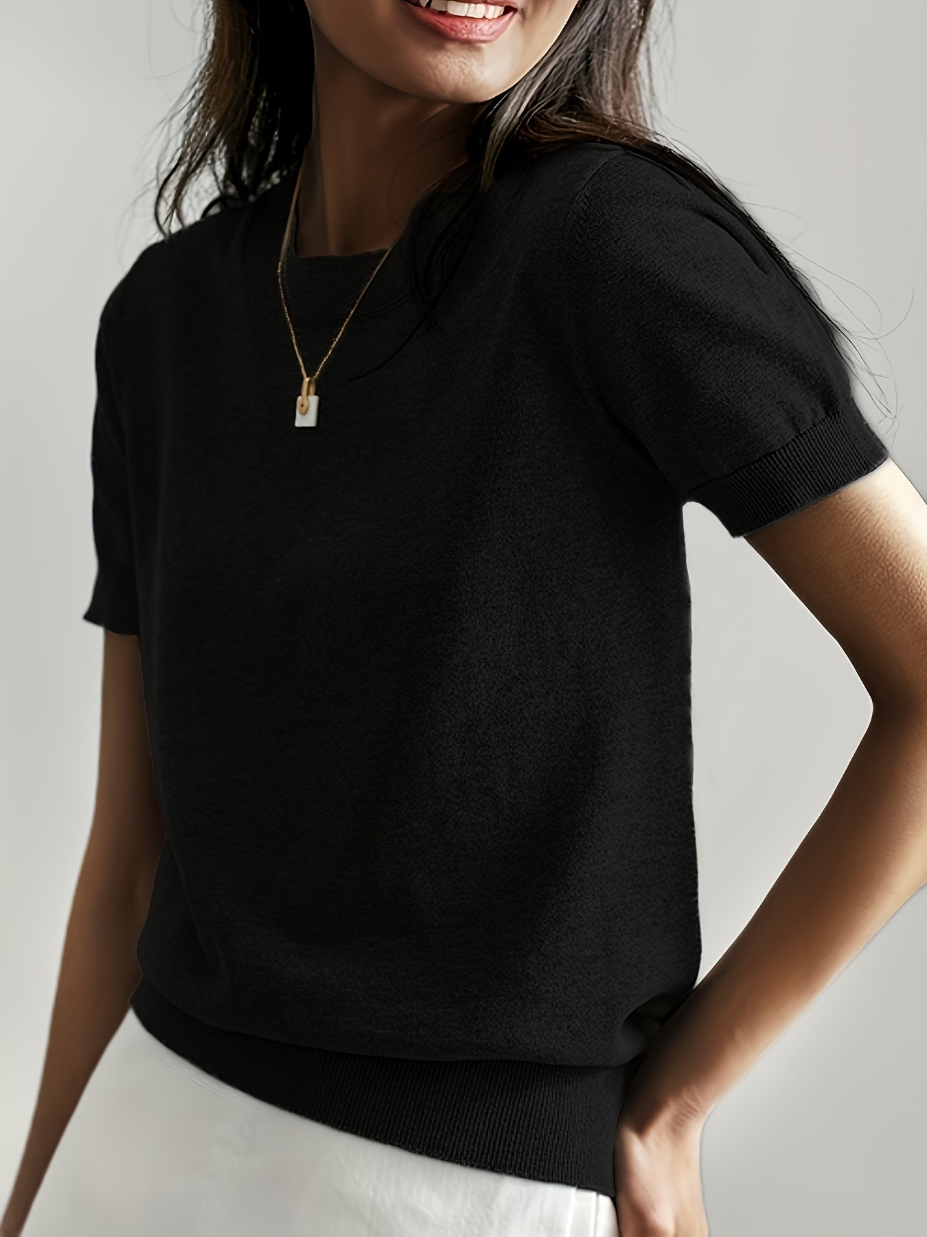 Womens Valentines Day Charm - Lightweight Crew Neck Sweater with Short Sleeves - Perfect for Spring & Summer Romance - Versatile Casual Wear